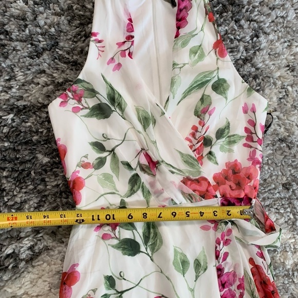 Ryan Michelle Floral Sleeveless V-Neck Style Dress Size PS - Picture 13 of 17